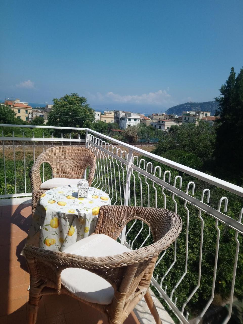 B&B Casa Vienna Sant'Agnello Exterior photo